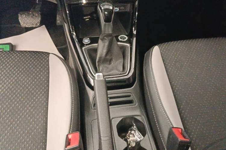 Used Volkswagen Tacqua 2021 1.5L Automatic Yue Zhi Lian Edition Gear Lever