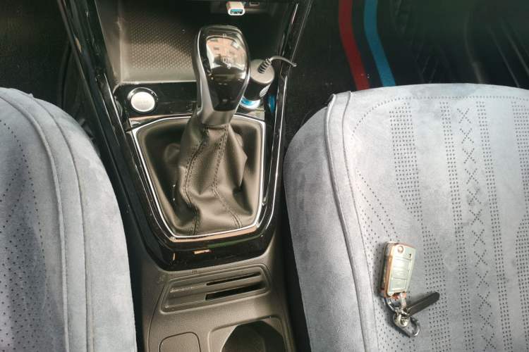 Used Volkswagen Tacqua 2021 1.5L Automatic Yue Zhi Lian Edition Gear Lever