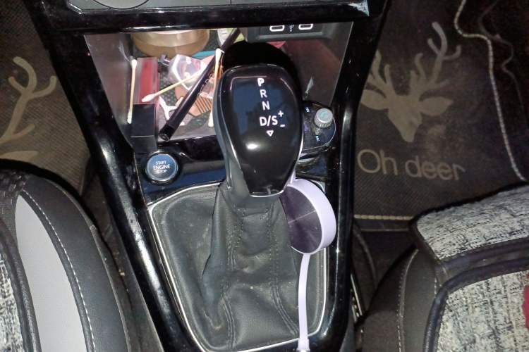 Used Volkswagen Tacqua 2021 1.5L Automatic Yue Zhi Lian Edition Gear Lever