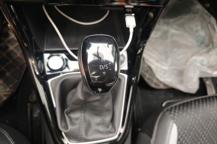 Used Volkswagen Tacqua 2021 1.5L Automatic Yue Zhi Lian Edition Gear Lever