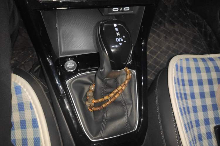 Used Volkswagen Tacqua 2021 1.5L Automatic Yue Zhi Lian Edition Gear Lever