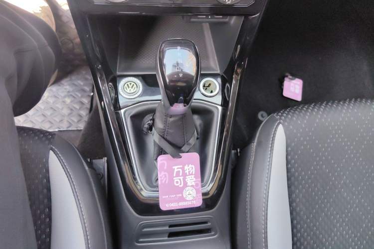 Used Volkswagen Tacqua 2021 1.5L Automatic 30th Anniversary Edition Gear Lever