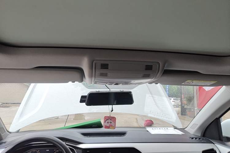 Used Volkswagen Tacqua 2021 1.5L Automatic Yue Zhi Lian Edition Headliner