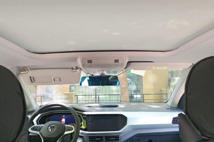 Used Volkswagen Tacqua 2021 1.5L Automatic Yue Zhi Lian Edition Headliner