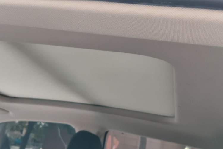 Used Volkswagen Tacqua 2021 200TSI DSG JoyConnect Edition Headliner