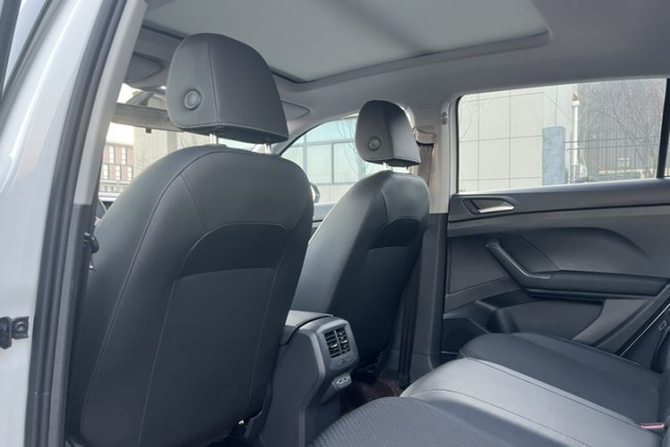 Used Volkswagen Tacqua 2021 1.5L Automatic Yue Zhi Lian Edition Headliner