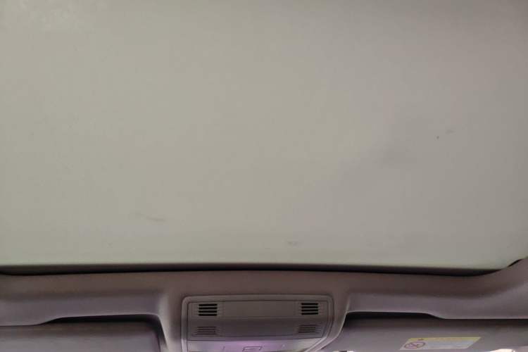 Used Volkswagen Tacqua 2021 1.5L Automatic Yue Zhi Lian Edition Headliner