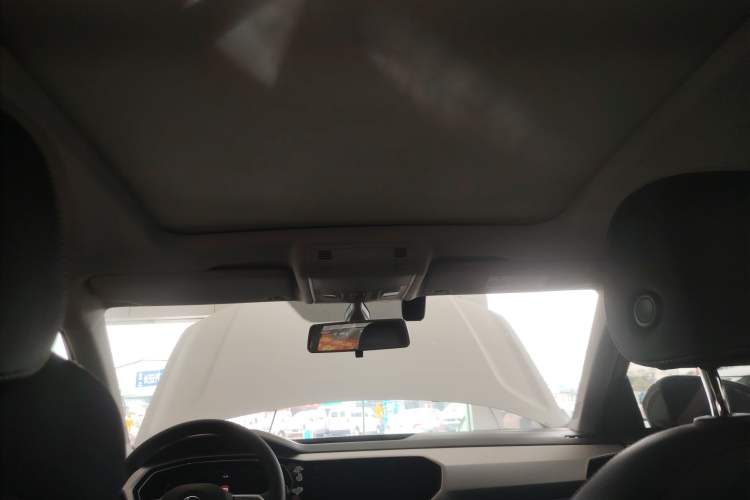 Used Volkswagen Tacqua 2021 1.5L Automatic Yue Zhi Lian Edition Headliner