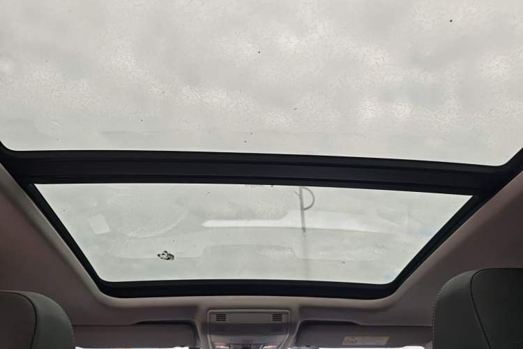 Used Volkswagen Tacqua 2021 1.5L Automatic Yue Zhi Lian Edition Headliner