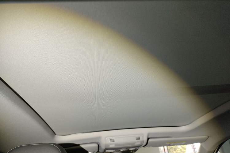 Used Volkswagen Tacqua 2021 1.5L Automatic Yue Zhi Lian Edition Headliner