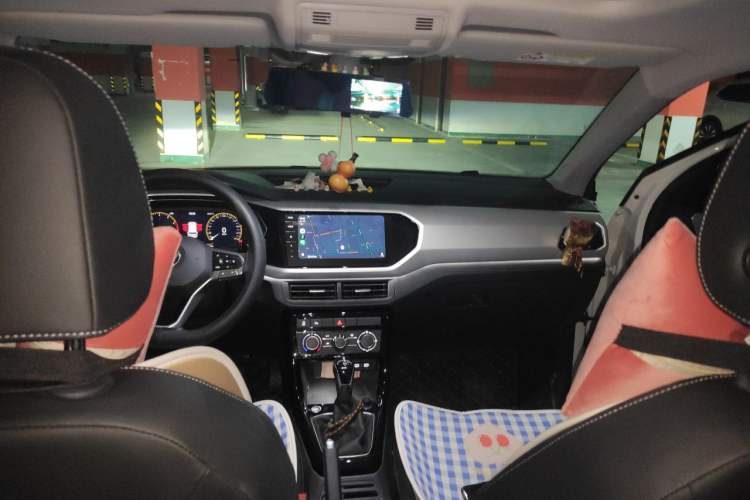 Used Volkswagen Tacqua 2021 1.5L Automatic Yue Zhi Lian Edition Headliner