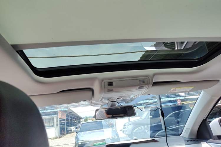 Used Volkswagen Tacqua 2021 1.5L Automatic Yue Zhi Lian Edition Headliner