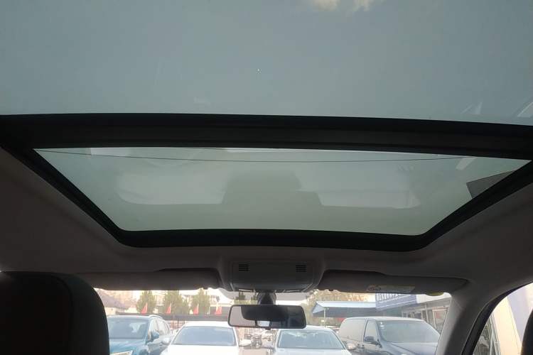 Used Volkswagen Tacqua 2021 1.5L Automatic Yue Zhi Lian Edition Headliner