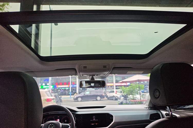Used Volkswagen Tacqua 2021 1.5L Automatic Yue Zhi Lian Edition Headliner