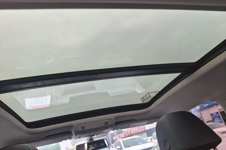Used Volkswagen Tacqua 2021 1.5L Automatic Yue Zhi Lian Edition Headliner