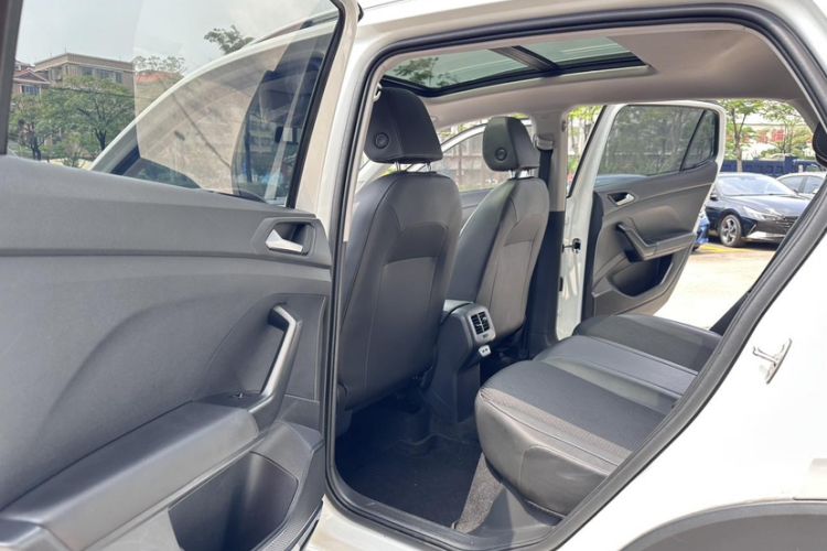 Used Volkswagen Tacqua 2021 1.5L Automatic Yue Zhi Lian Edition Interior 10