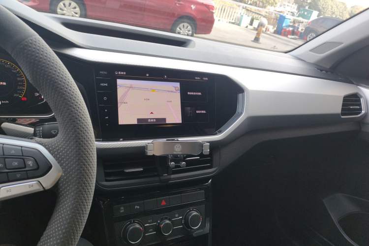 Used Volkswagen Tacqua 2021 1.5L Automatic Yue Zhi Lian Edition Interior 2
