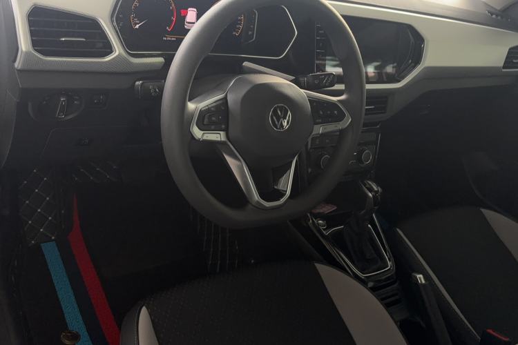 Used Volkswagen Tacqua 2021 1.5L Automatic Yue Zhi Lian Edition Interior 2