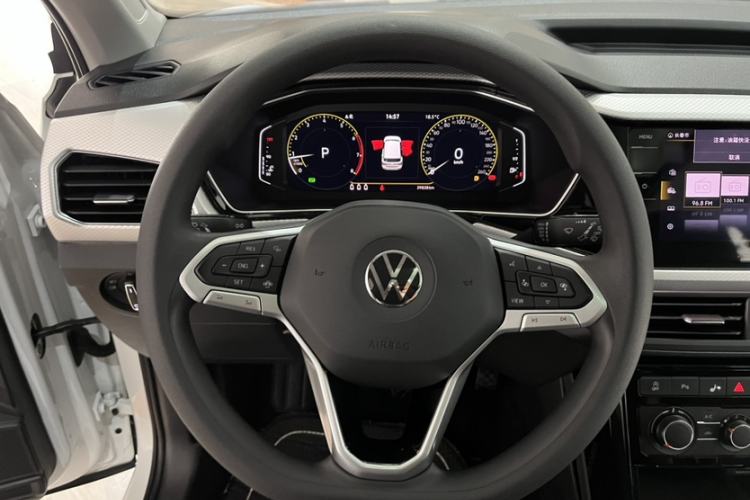 Used Volkswagen Tacqua 2021 1.5L Automatic Yue Zhi Lian Edition Interior 2