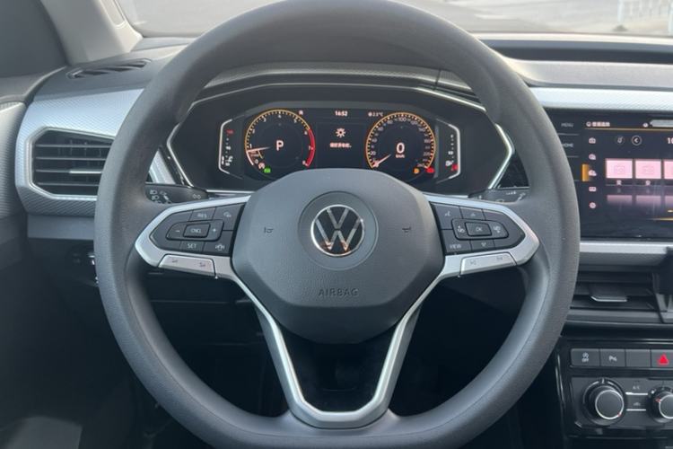 Used Volkswagen Tacqua 2021 1.5L Automatic Yue Zhi Lian Edition Interior 2