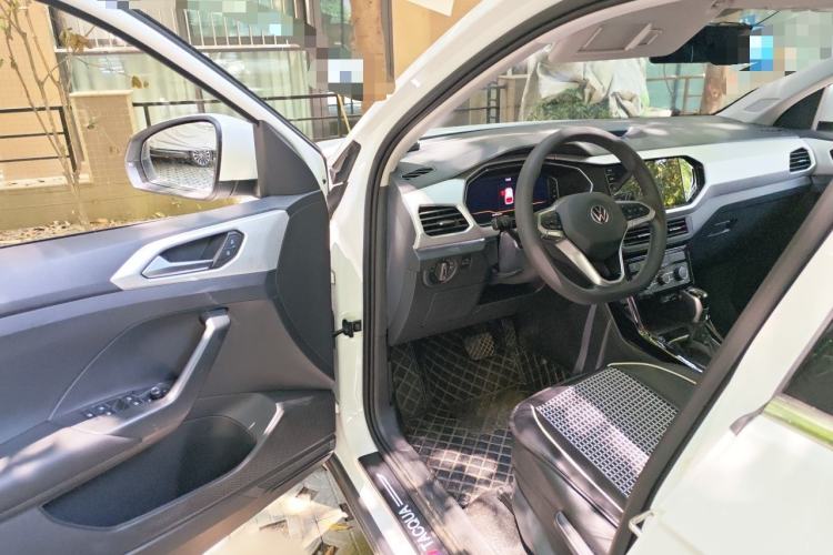 Used Volkswagen Tacqua 2021 1.5L Automatic Yue Zhi Lian Edition Interior 3