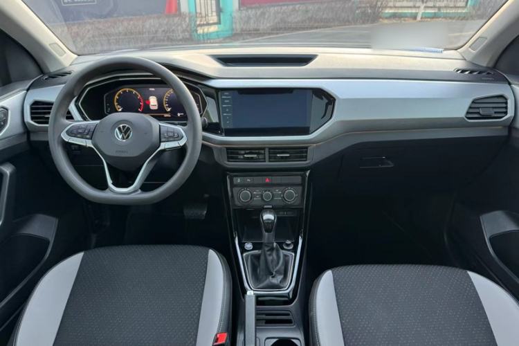Used Volkswagen Tacqua 2021 1.5L Automatic Yue Zhi Lian Edition Interior 3