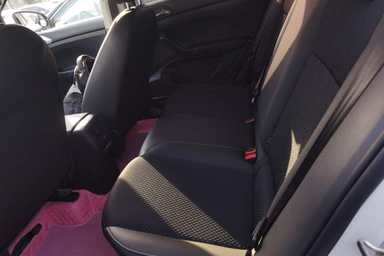 Used Volkswagen Tacqua 2021 1.5L Automatic 30th Anniversary Edition Interior 4