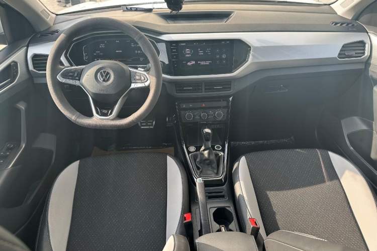 Used Volkswagen Tacqua 2021 1.5L Automatic Yue Zhi Lian Edition Interior 4