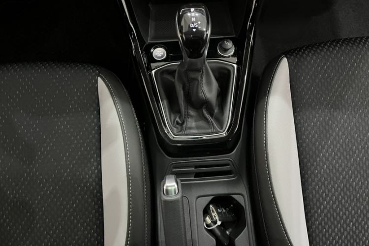 Used Volkswagen Tacqua 2021 1.5L Automatic Yue Zhi Lian Edition Interior 4