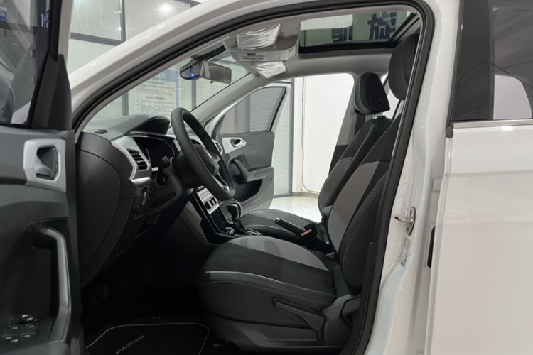 Used Volkswagen Tacqua 2021 1.5L Automatic Yue Zhi Lian Edition Interior 5