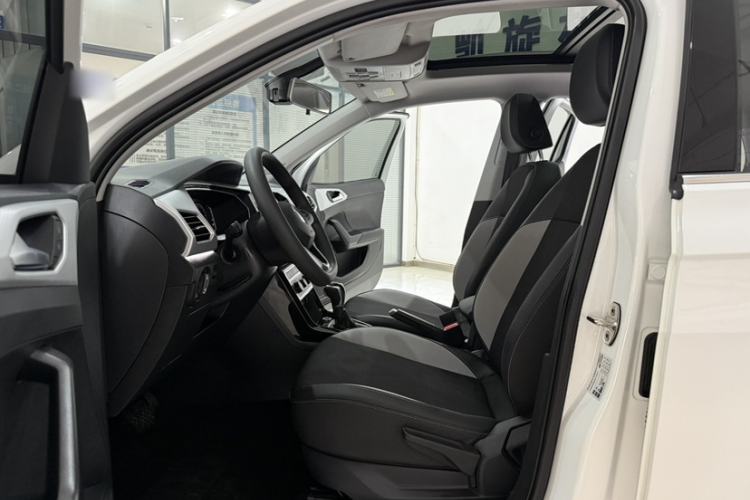 Used Volkswagen Tacqua 2021 1.5L Automatic Yue Zhi Lian Edition Interior 5