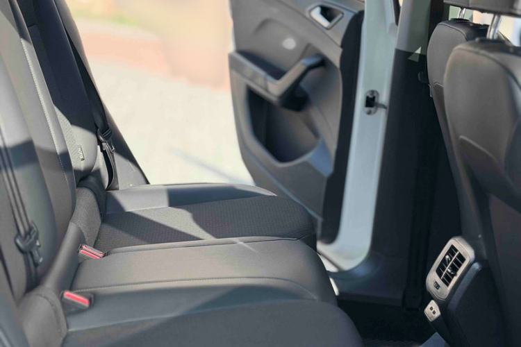 Used Volkswagen Tacqua 2021 200TSI DSG JoyConnect Edition Interior 6