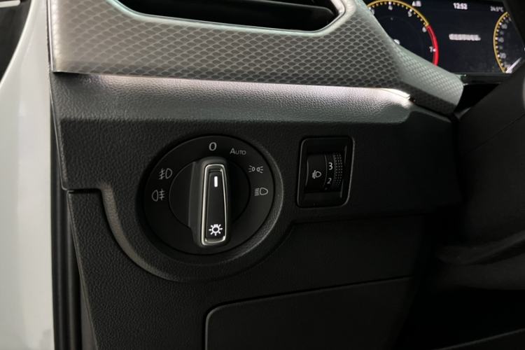 Used Volkswagen Tacqua 2021 1.5L Automatic Yue Zhi Lian Edition Interior 8