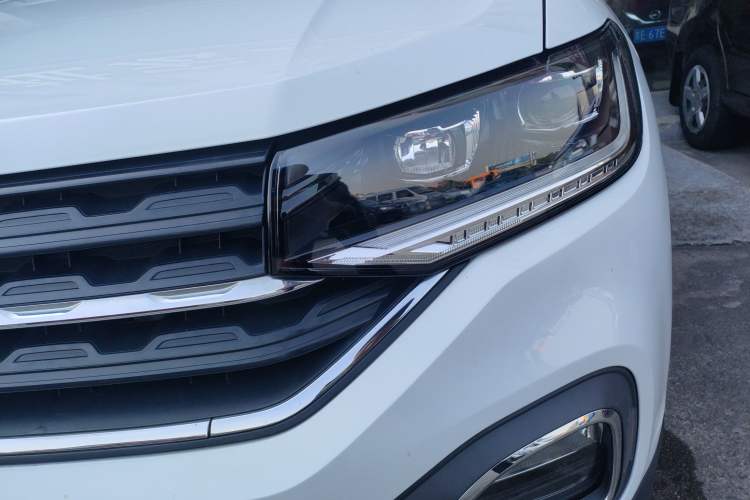 Used Volkswagen Tacqua 2021 1.5L Automatic Yue Zhi Lian Edition Left Front Headlight