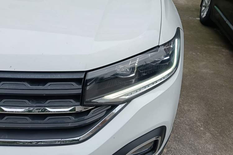 Used Volkswagen Tacqua 2021 1.5L Automatic Yue Zhi Lian Edition Left Front Headlight