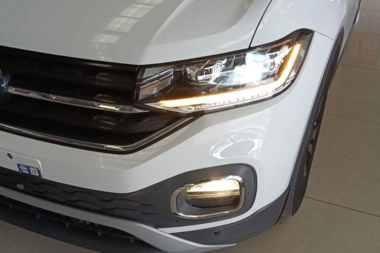 Used Volkswagen Tacqua 2021 1.5L Automatic Yue Zhi Lian Edition Left Front Headlight