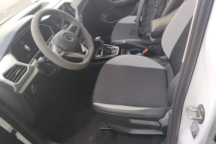 Used Volkswagen Tacqua 2021 1.5L Automatic Yue Zhi Lian Edition Left Front Seat