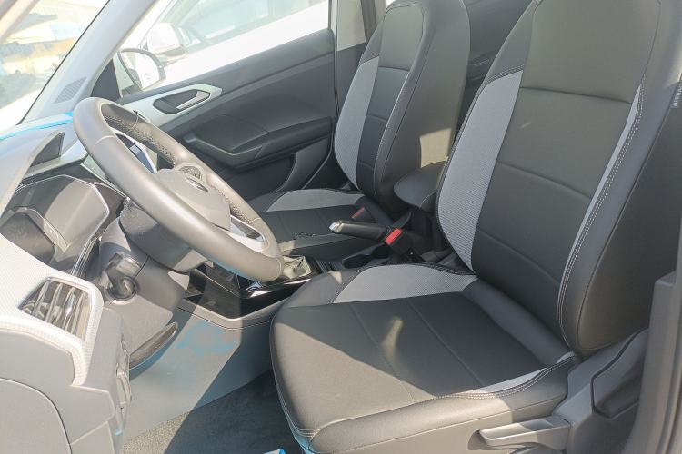 Used Volkswagen Tacqua 2021 280TSI DSG EnjoyPro Smart Connectivity Version Left Front Seat