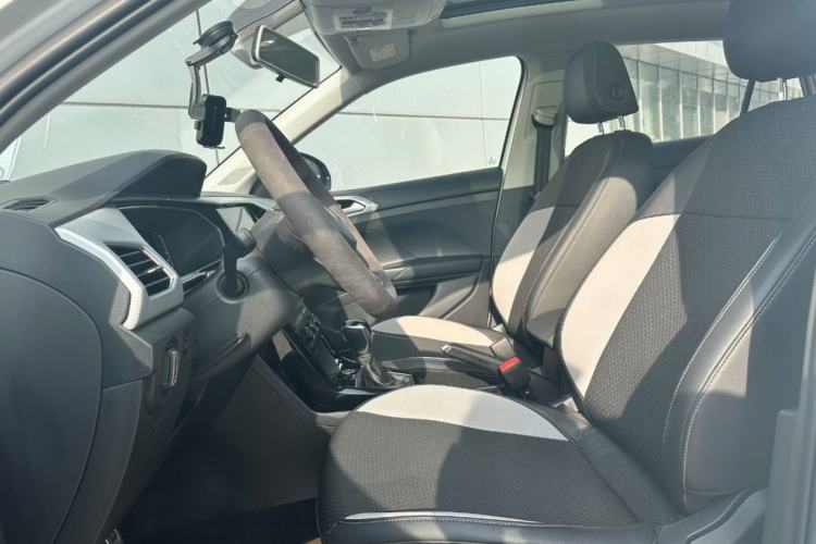 Used Volkswagen Tacqua 2021 1.5L Automatic Yue Zhi Lian Edition Left Front Seat