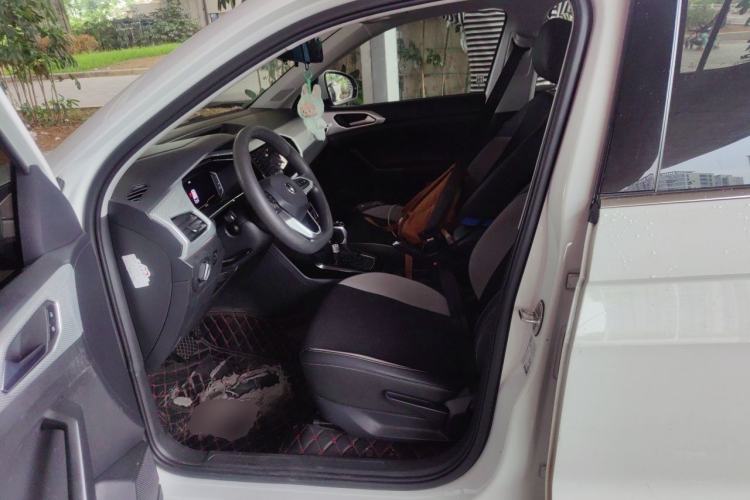Used Volkswagen Tacqua 2021 200TSI DSG JoyConnect Edition Left Front Seat
