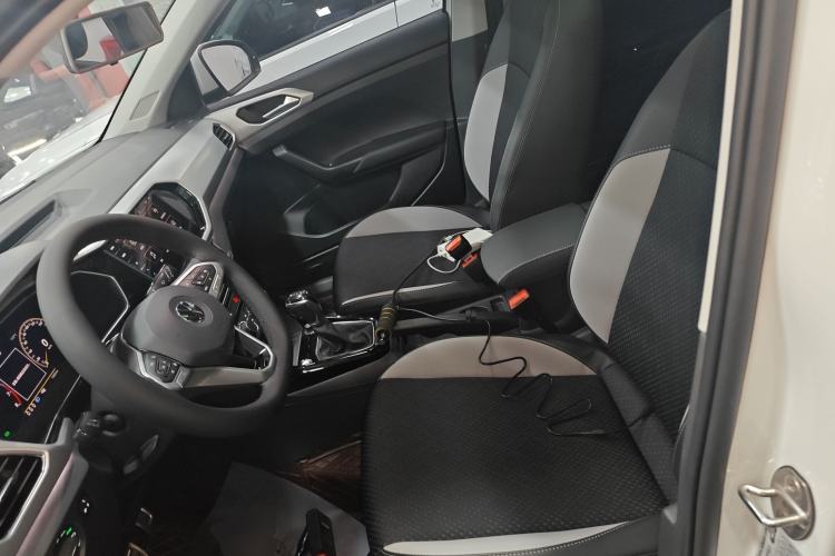 Used Volkswagen Tacqua 2021 280TSI DSG EnjoyPro Smart Connectivity Version Left Front Seat