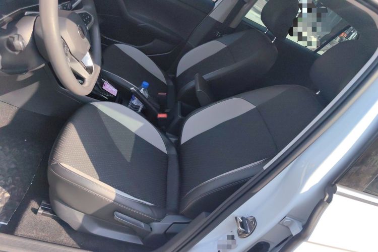 Used Volkswagen Tacqua 2021 1.5L Automatic 30th Anniversary Edition Left Front Seat