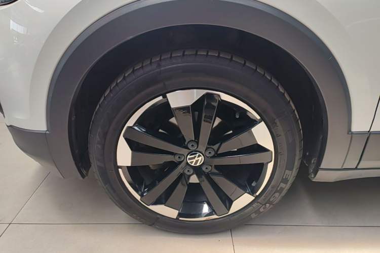 Used Volkswagen Tacqua 2021 1.5L Automatic Yue Zhi Lian Edition Left Front Wheel Hub
