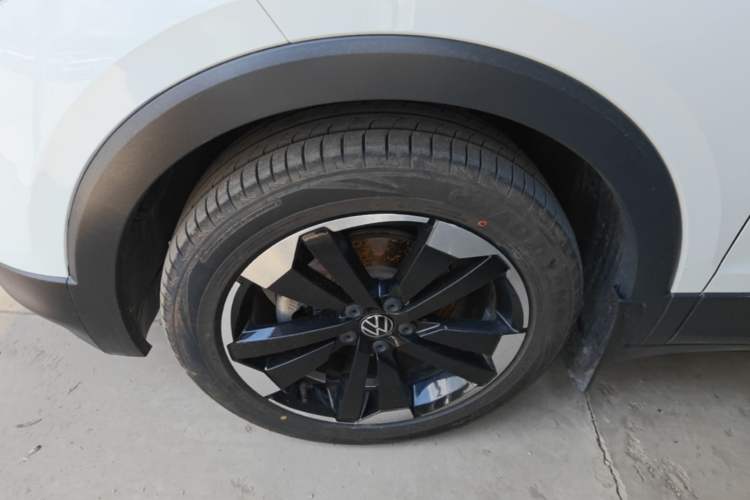 Used Volkswagen Tacqua 2021 1.5L Automatic Yue Zhi Lian Edition Left Front Wheel Hub