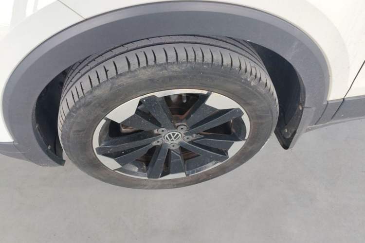 Used Volkswagen Tacqua 2021 1.5L Automatic Yue Zhi Lian Edition Left Front Wheel Hub