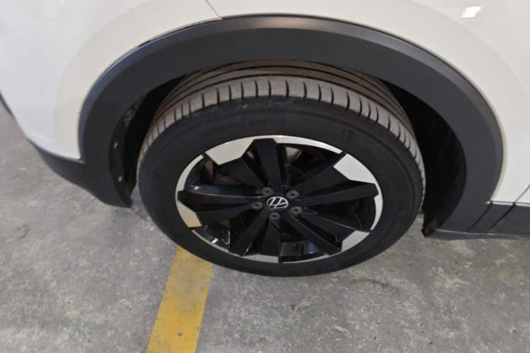 Used Volkswagen Tacqua 2021 1.5L Automatic Yue Zhi Lian Edition Left Front Wheel Hub