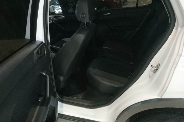 Used Volkswagen Tacqua 2021 1.5L Automatic Yue Zhi Lian Edition Left Rear Seat
