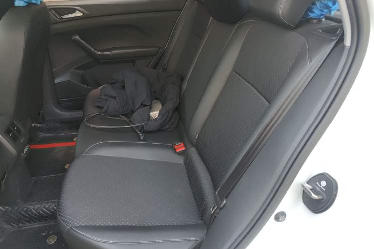Used Volkswagen Tacqua 2021 1.5L Automatic Yue Zhi Lian Edition Left Rear Seat