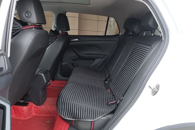 Used Volkswagen Tacqua 2021 1.5L Automatic Yue Zhi Lian Edition Left Rear Seat