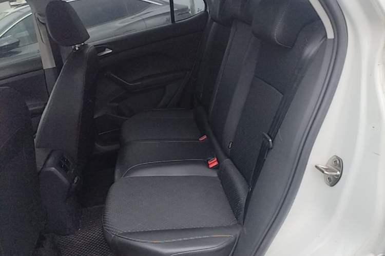 Used Volkswagen Tacqua 2021 1.5L Automatic Yue Zhi Lian Edition Left Rear Seat